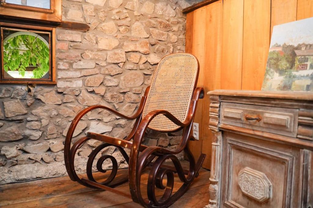 Maison Vigneron - Maison Et Studio Saint-Didier-sur-Beaujeu Kültér fotó